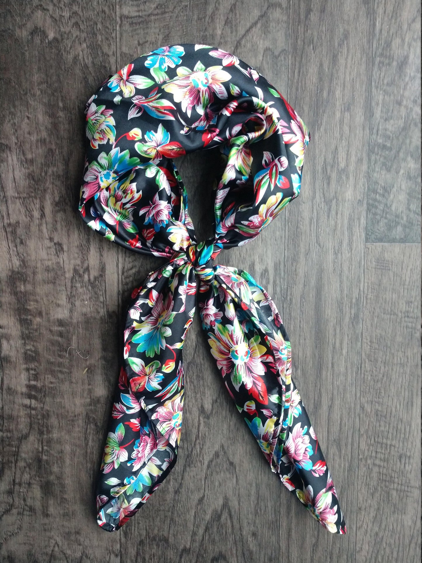 Wild Rag FLORAL 704 Wild Daisy BLACK Cowboy Western Neck Scarf Bandanna by Double B Wild Rags