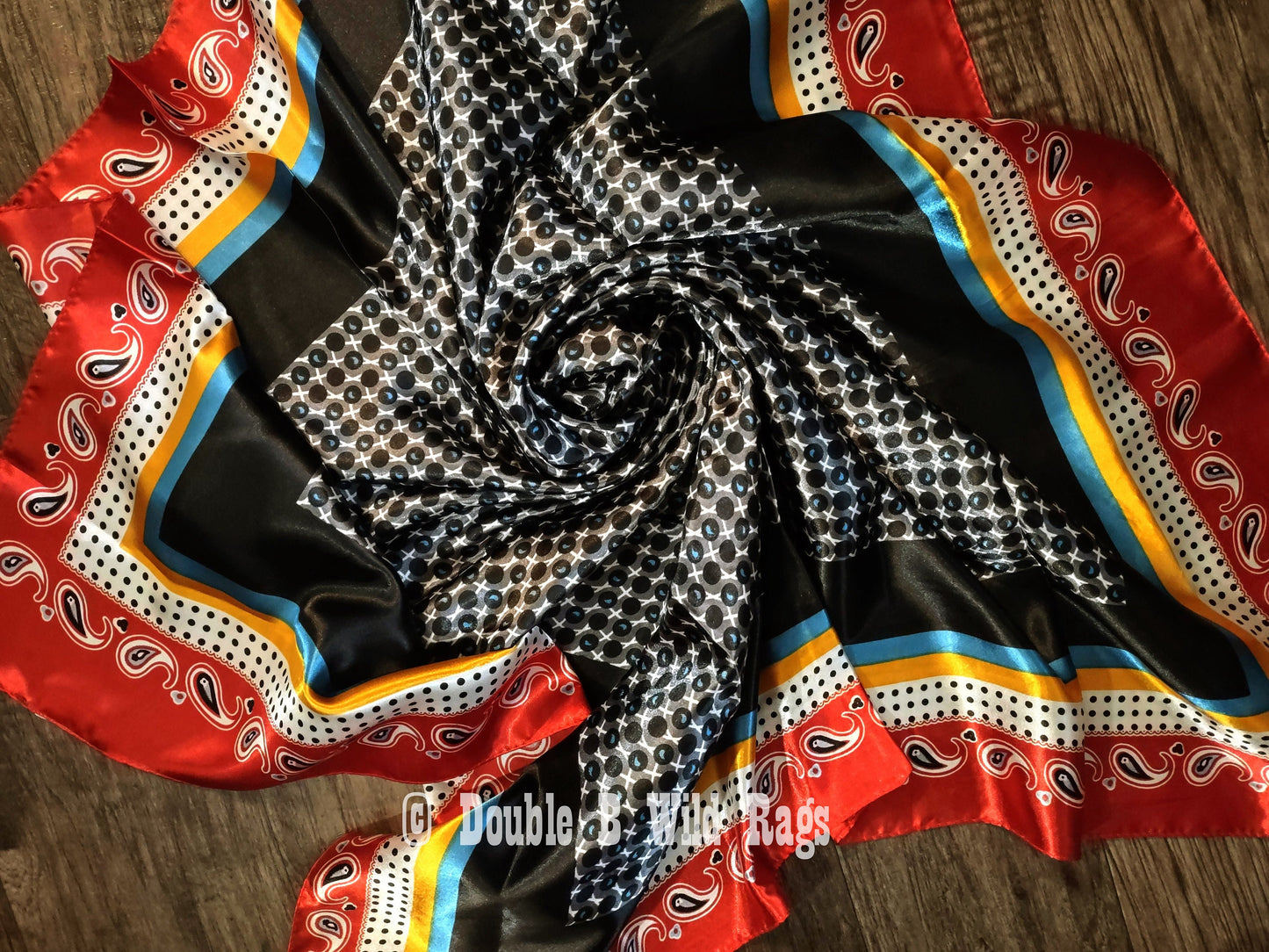 Wild Rag BARGAIN CORNER Motif center with Paisley Border Cowboy Western Neck Scarf by Double B Wild Rags