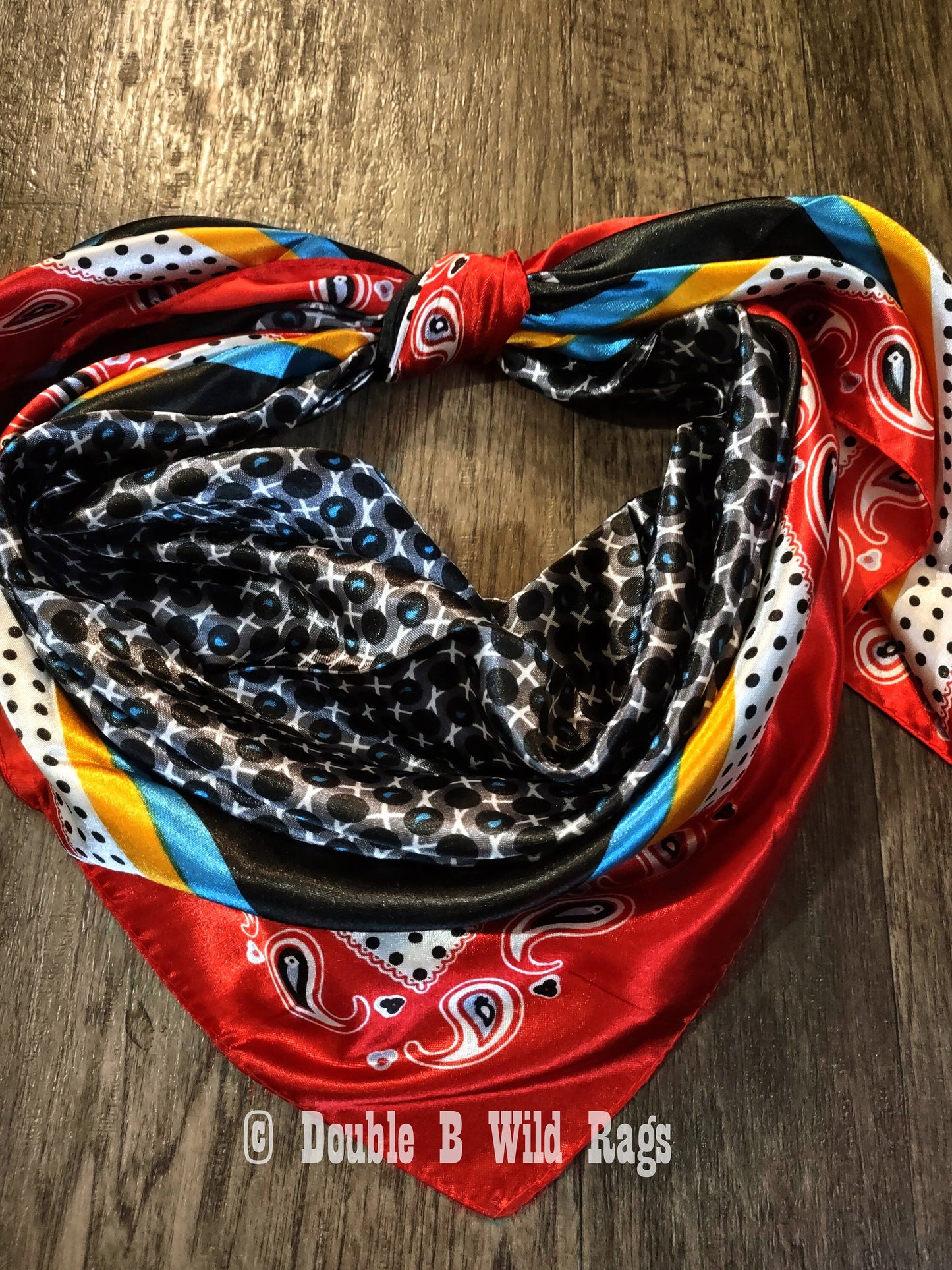 Wild Rag BARGAIN CORNER Motif center with Paisley Border Cowboy Western Neck Scarf by Double B Wild Rags