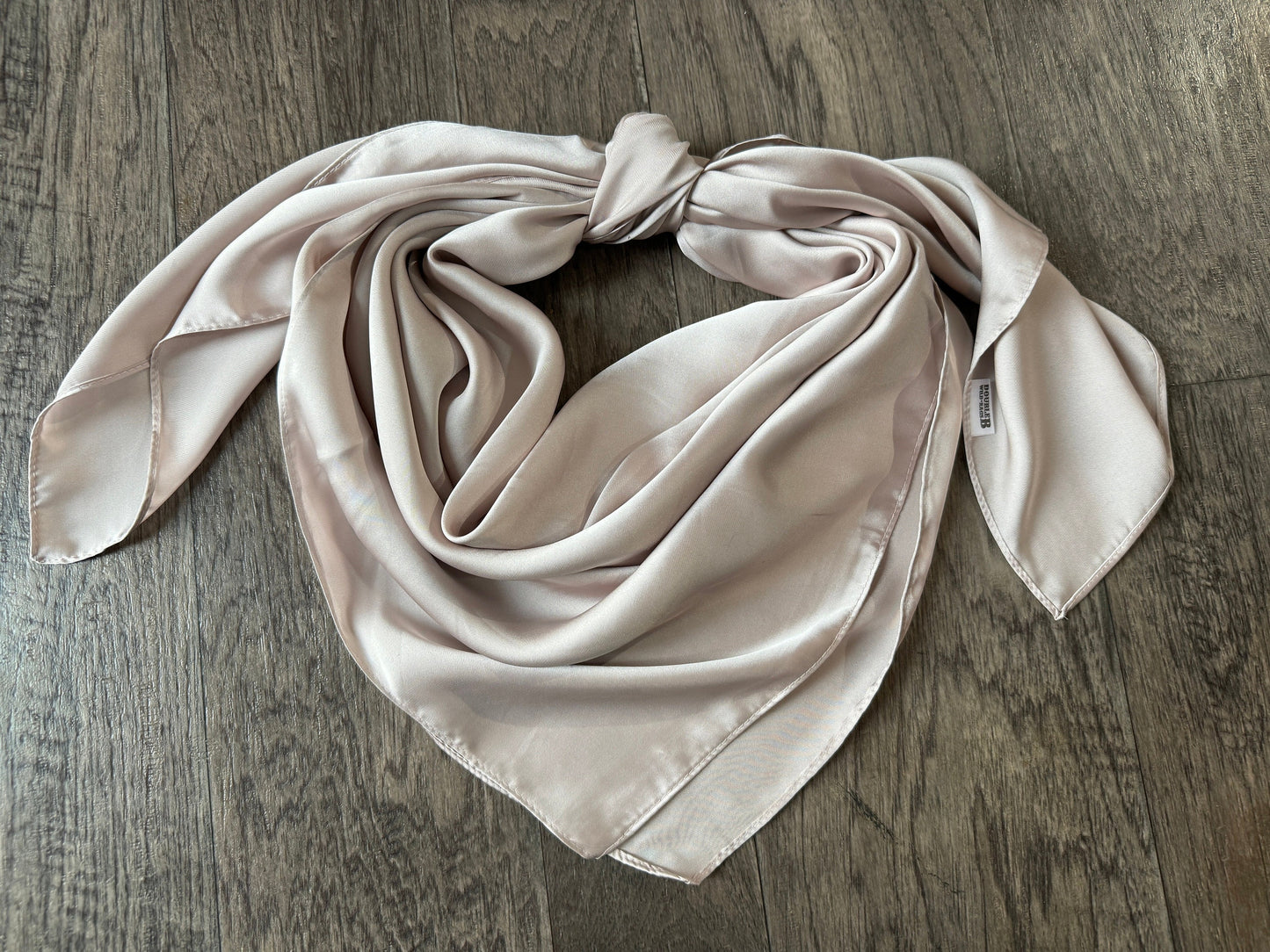 WILD RAG Ivory Taupe #15 Cowboy Western Neck Scarf Bandanna Double B Wild Rags