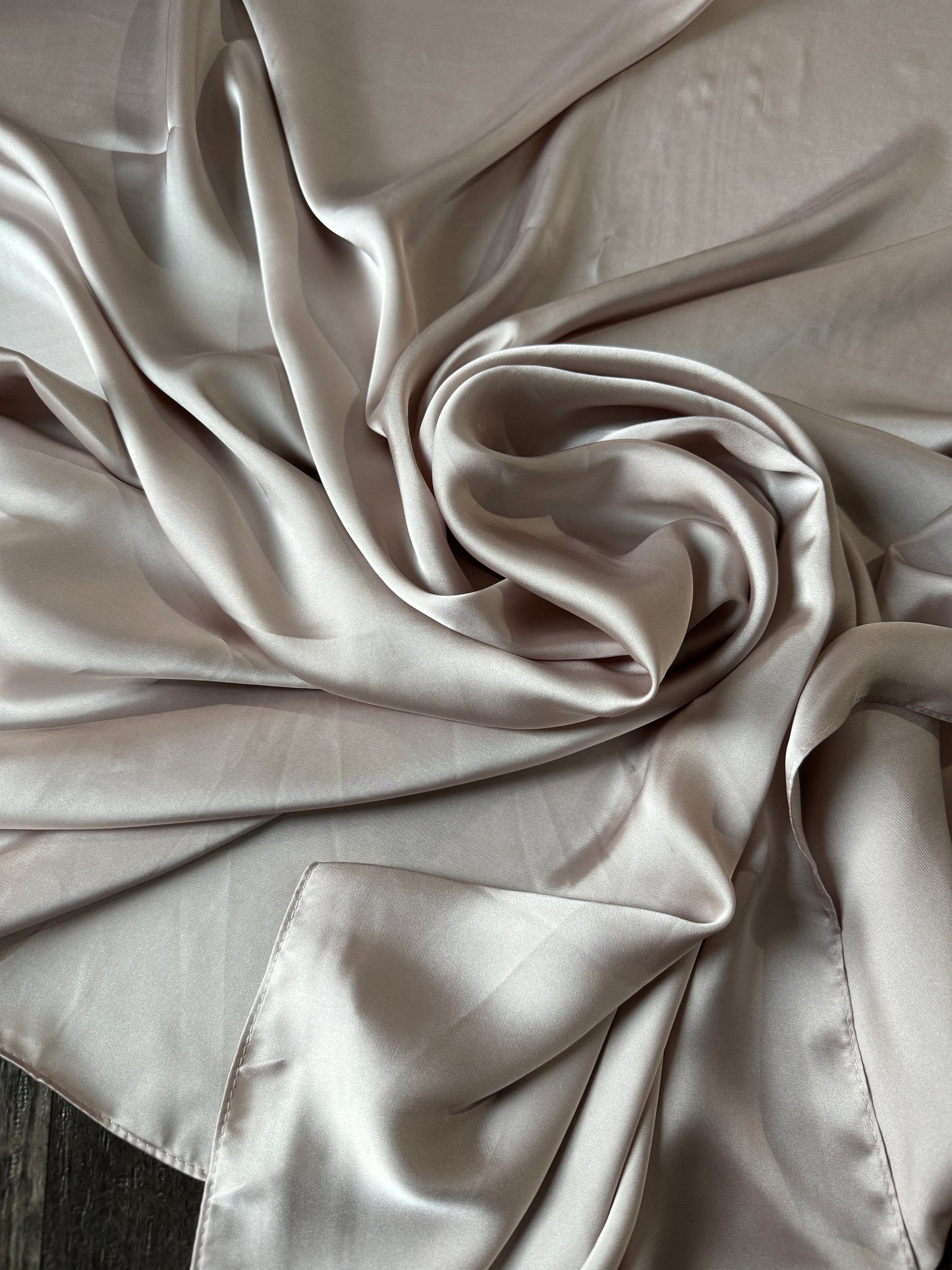 WILD RAG Ivory Taupe #15 Cowboy Western Neck Scarf Bandanna Double B Wild Rags