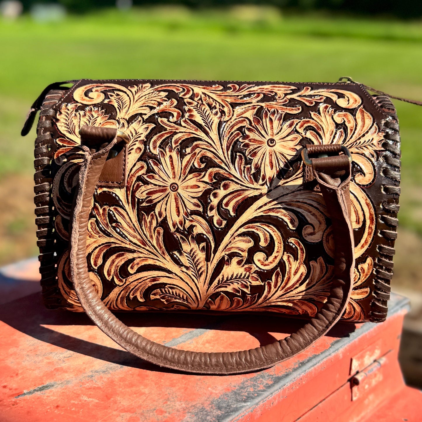 Chestnut Brown Heritage Daisy Speedy Western Genuine Leather Barrel Bag Purse by Double B