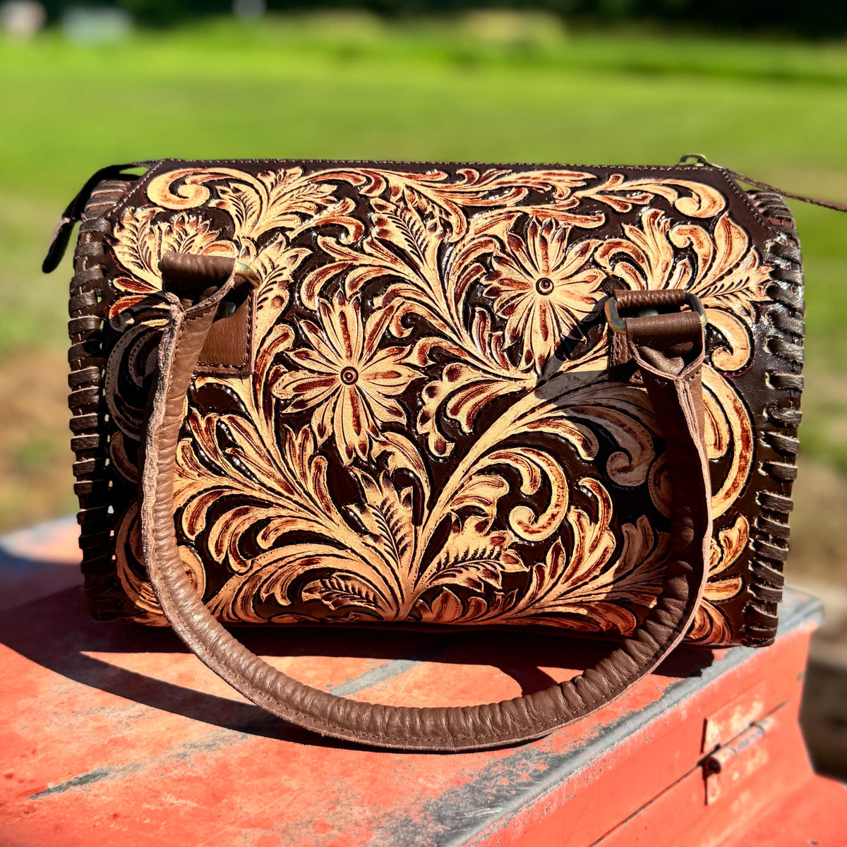 Chestnut Brown Heritage Daisy Speedy Western Genuine Leather Barrel Bag Purse by Double B