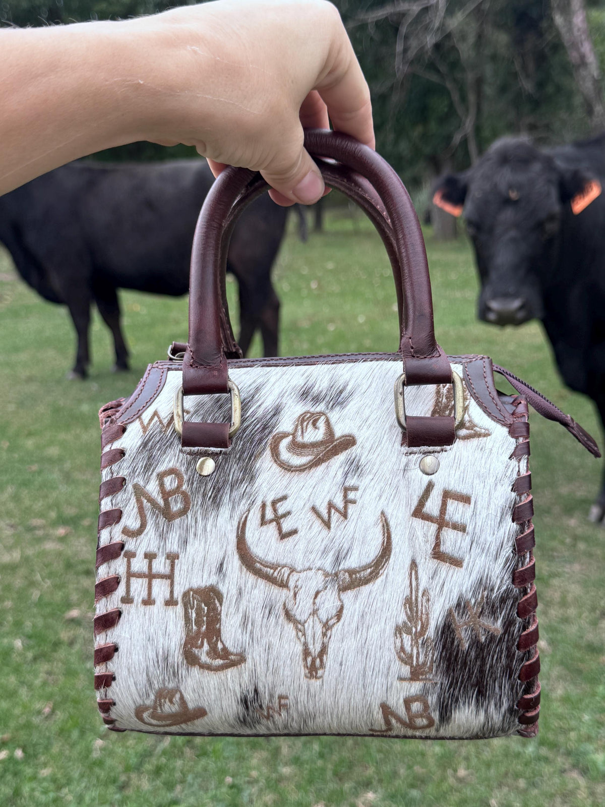 Open Range Western Speedy Genuine Leather Purse with coin purse