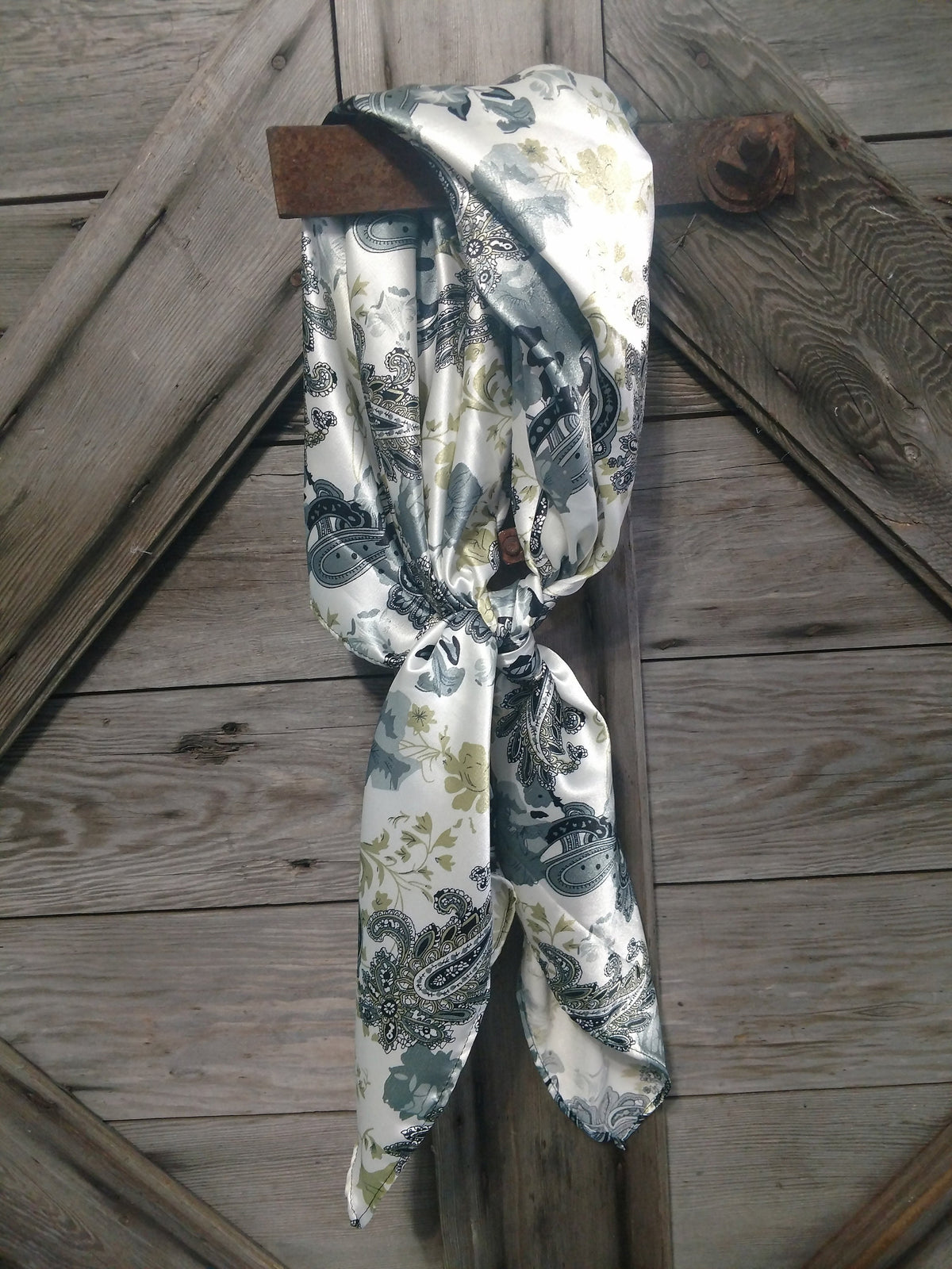 Wild Rag Floral Paisley Ivory, Gray, Black Floral Cowboy Western Neck Scarf Bandanna by Double b Wild Rags