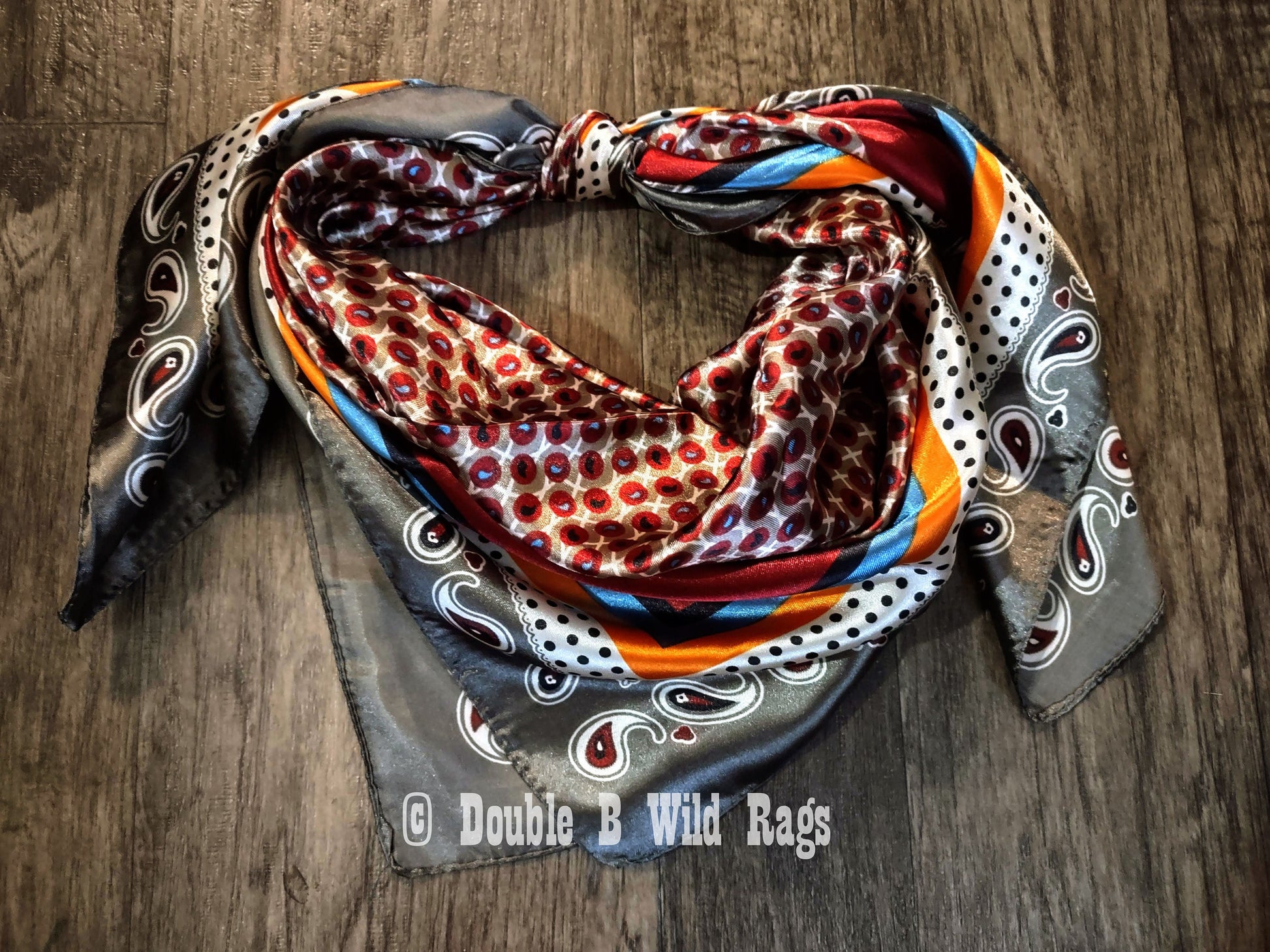 Wild Rag BARGAIN CORNER Motif center with Paisley Border Cowboy Western Neck Scarf by Double B Wild Rags