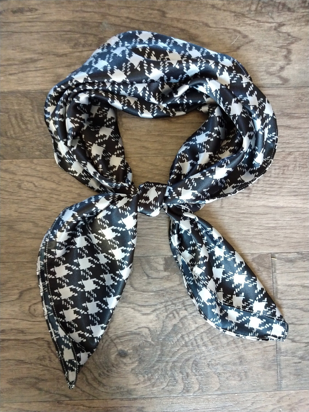 Cowboy Neck Rags Wild Rag Black and Silver Gray Houndstooth Plaid Western Cowboy Neck S ...