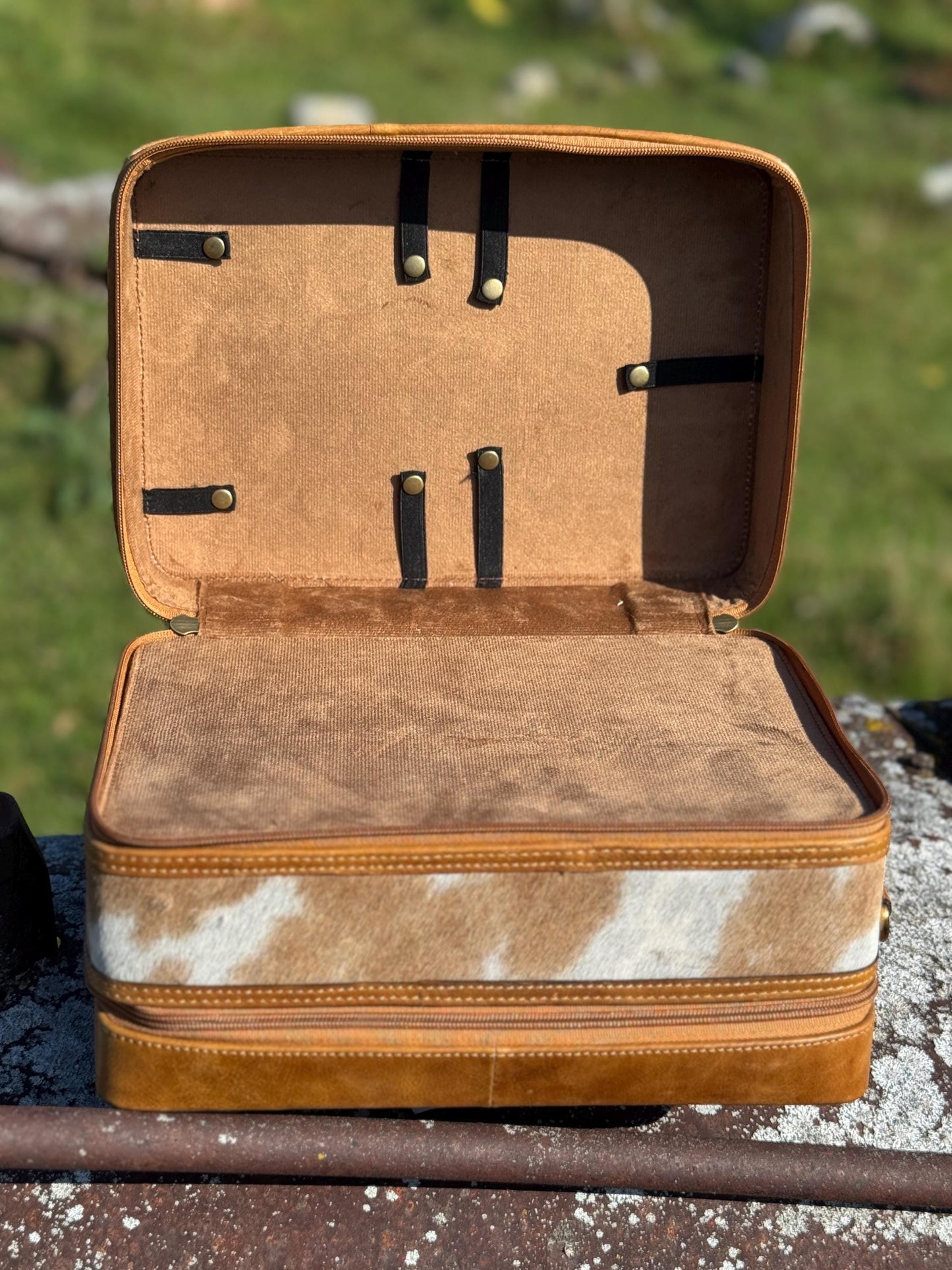Genuine Western Cowhide and Tooled Leather Jewelry Case Box