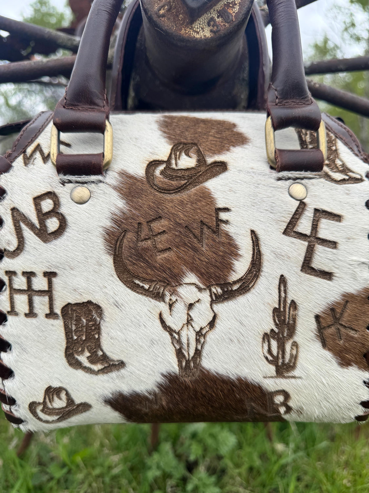 Open Range Western Speedy Genuine Leather Purse with coin purse