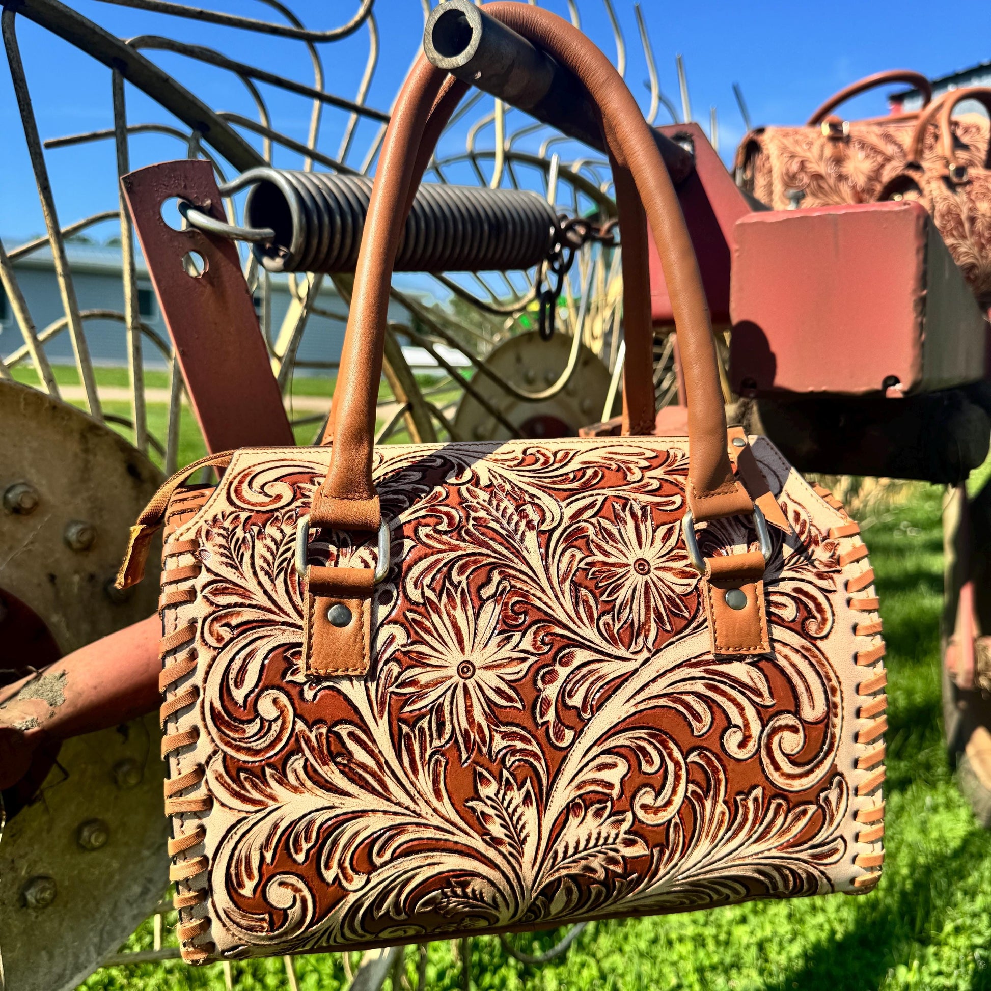 Tan Wild Daisy Heritage Speedy Western Genuine Leather Barrel Bag Purse by Double B