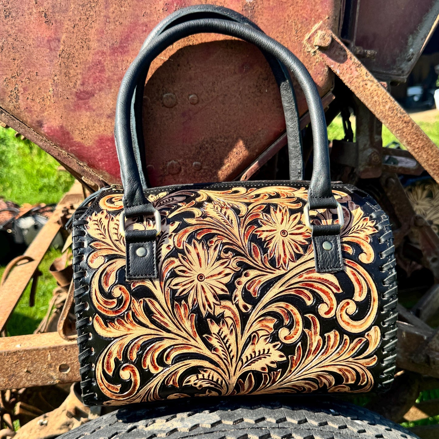 Black Heritage Daisy Speedy Western Genuine Leather Barrel Bag Purse by Double B